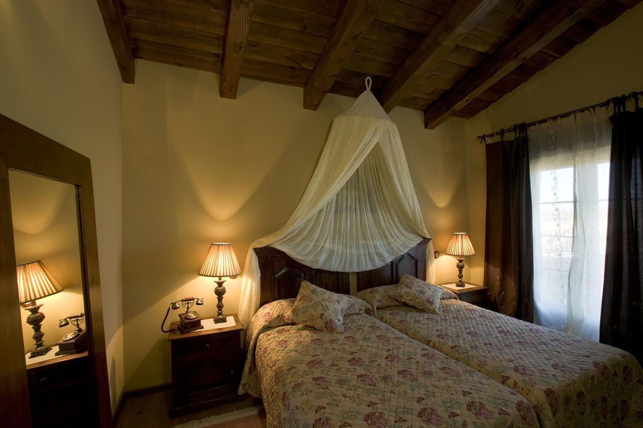 La Posada Del Canal Villanueva de San Mancio Ngoại thất bức ảnh
